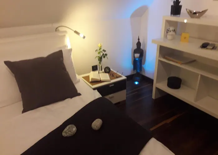 Gaestehaus Lifestyle 住宿加早餐酒店 Kirrweiler (Sudliche Weinstrasse)